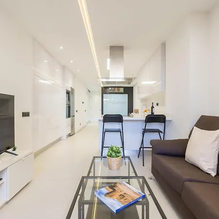 Temple By Canariasgetaway Nyaraló